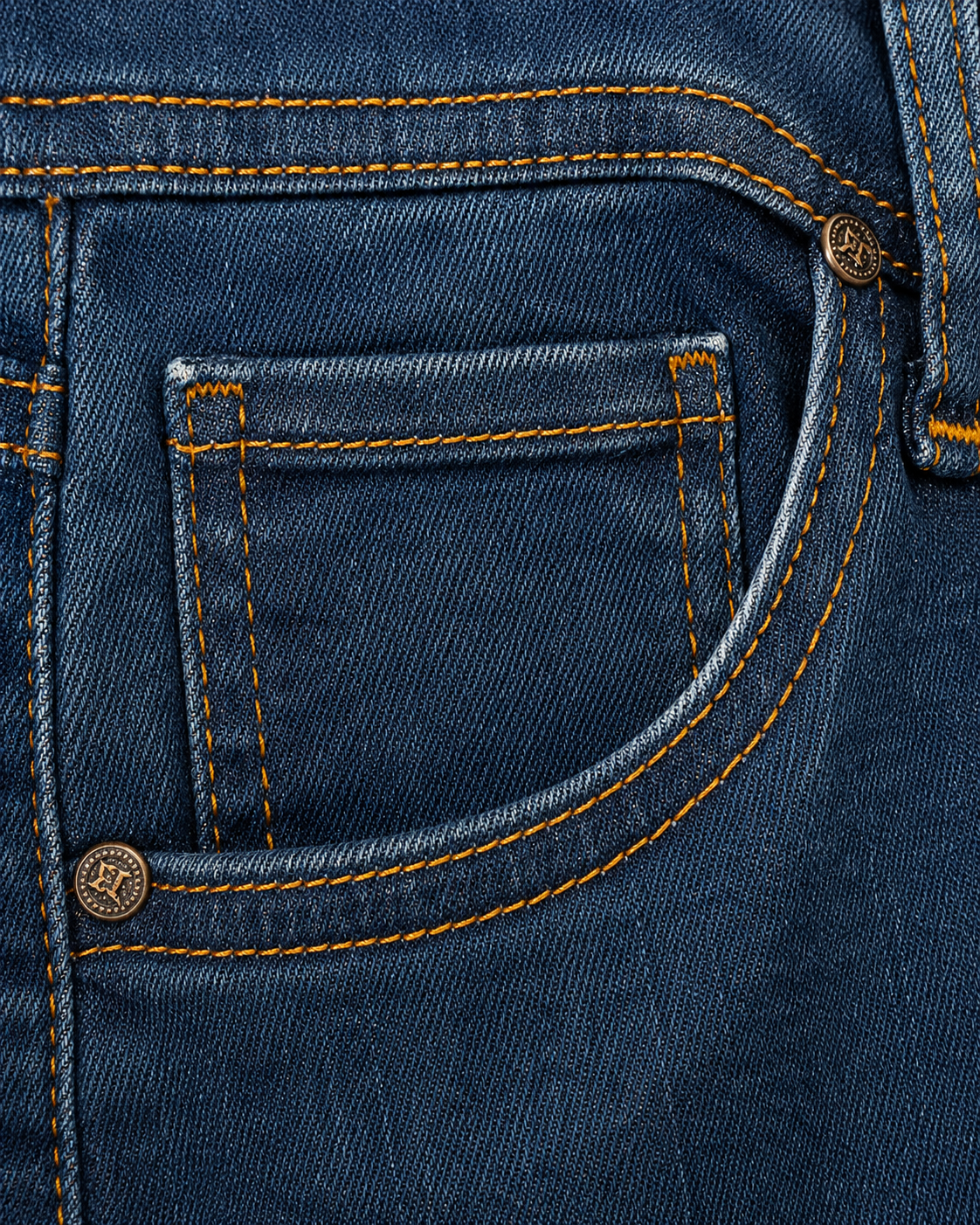 Détail poche avant jean bleu indigo surpiqûres oranges — Zalimi